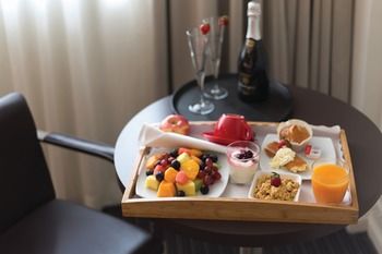 Rendezvous Hotel Sydney Central - Darwin Holiday 8