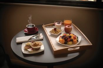 Rendezvous Hotel Sydney Central - Darwin Holiday 9