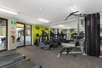 Novotel Sydney Parramatta - Darwin Holiday 1