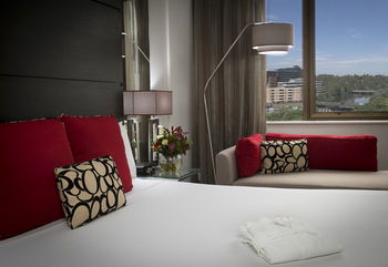 Novotel Sydney Parramatta - Darwin Holiday 16