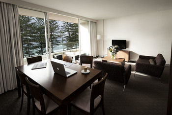 Novotel Sydney Manly Pacific - Darwin Holiday 9