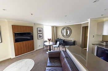 The York By Swiss-Belhotel International - Darwin Holiday 4