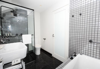 Ovolo Woolloomooloo - Darwin Holiday 72