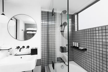 Ovolo Woolloomooloo - Darwin Holiday 83