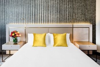 Radisson Blu Plaza Hotel Sydney - Darwin Holiday 26