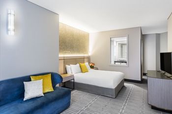 Radisson Blu Plaza Hotel Sydney - Darwin Holiday 30