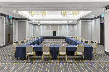 Radisson Blu Plaza Hotel Sydney - Darwin Holiday 40