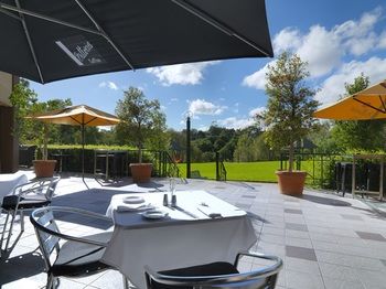 Amora Riverwalk Melbourne - Darwin Holiday 7