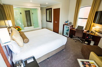 Amora Riverwalk Melbourne - Darwin Holiday 56