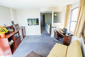 Amora Riverwalk Melbourne - Darwin Holiday 63