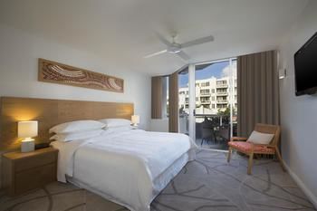 Sofitel Noosa Pacific Resort - Darwin Holiday 11
