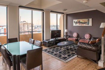 Seasons Harbour Plaza - Darwin Holiday 35