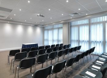 Adina Apartment Hotel Sydney, Harbourside - Darwin Holiday 11