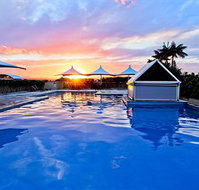 Oaks Waterfront Resort - The Entrance - Darwin Holiday
