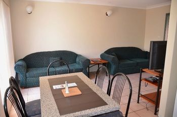 Country Comfort Hunts Liverpool - Darwin Holiday 48