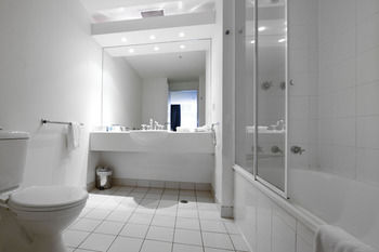 Park Regis Griffin Suites - Darwin Holiday 24