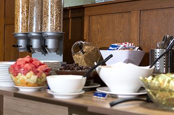 Ibis Styles Kingsgate - Darwin Holiday 1