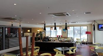 Ibis Newcastle - Darwin Holiday 22