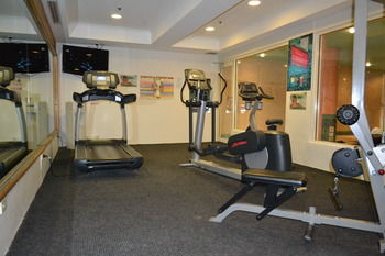 Radisson Hotel & Suites Sydney - Darwin Holiday 28