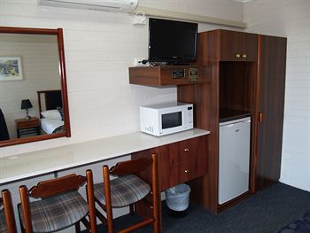 Pigeon House Motor Inn - Darwin Holiday 15