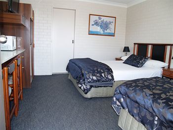 Pigeon House Motor Inn - Darwin Holiday 18