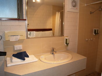 Pigeon House Motor Inn - Darwin Holiday 35