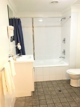 Waldorf The Entrance Serviced Apartments - Darwin Holiday 6