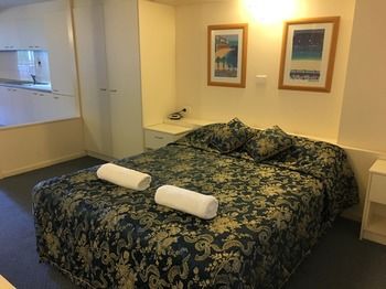 Waldorf The Entrance Serviced Apartments - Darwin Holiday 24