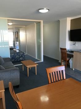 Waldorf The Entrance Serviced Apartments - Darwin Holiday 57