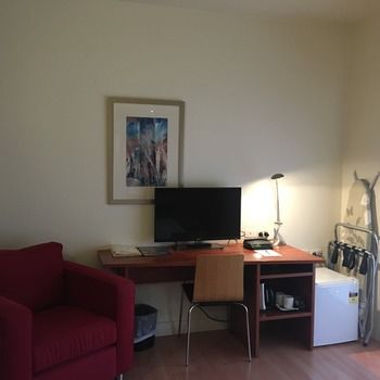 Ramada Encore Dandenong - Darwin Holiday 12