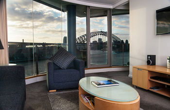 Pullman Quay Grand Sydney Harbour - Darwin Holiday 21