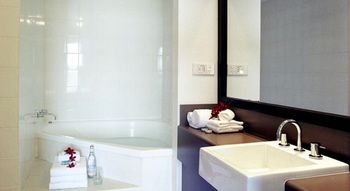 Mercure Sydney Parramatta - Darwin Holiday 20