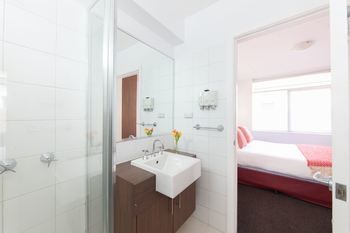 Easystay Apartments Raglan Street - Darwin Holiday 7