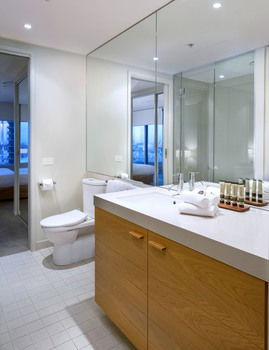 Grand Mercure Apartments Docklands - Darwin Holiday 45