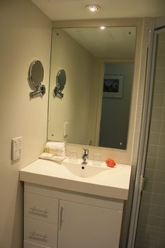 Ibis Sydney World Square - Darwin Holiday 13