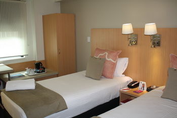 Ibis Sydney World Square - Darwin Holiday 20