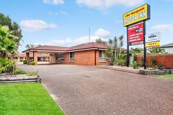 Lake Macquarie Motor Inn - Darwin Holiday 0