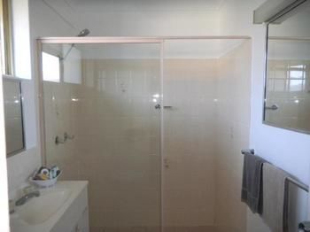Lake Macquarie Motor Inn - Darwin Holiday 2