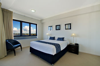 Pumicestone Blue - Darwin Holiday 21