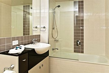 Pumicestone Blue - Darwin Holiday 2