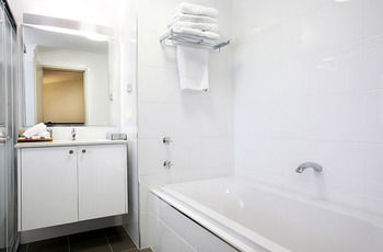 Harrigan's Irish Pub & Accommodation - Darwin Holiday 4