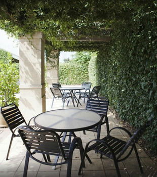 Harrigan's Irish Pub & Accommodation - Darwin Holiday 12