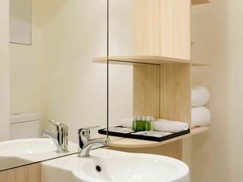 Ibis Sydney King Street Wharf - Darwin Holiday 16