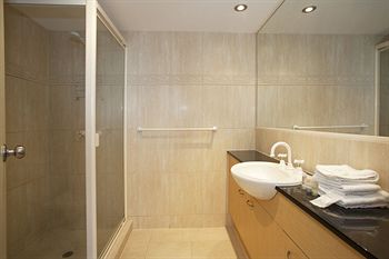 Atlantis Marcoola - Darwin Holiday 34