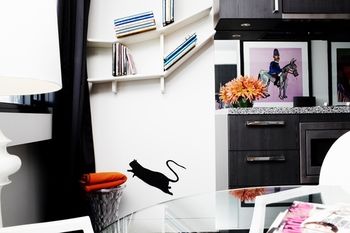 Art Series - The Cullen - Darwin Holiday 8