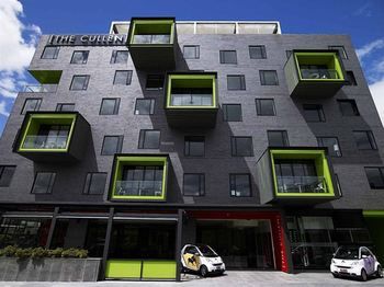 Art Series - The Cullen - Darwin Holiday 15