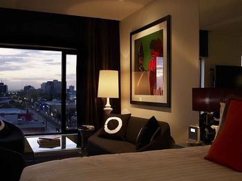 Art Series - The Cullen - Darwin Holiday 23