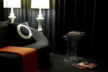 Art Series - The Cullen - Darwin Holiday 39