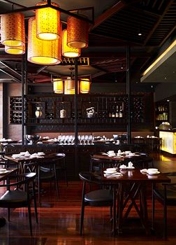 Art Series - The Cullen - Darwin Holiday 1