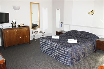 Royal Exhibition Hotel - Darwin Holiday 1